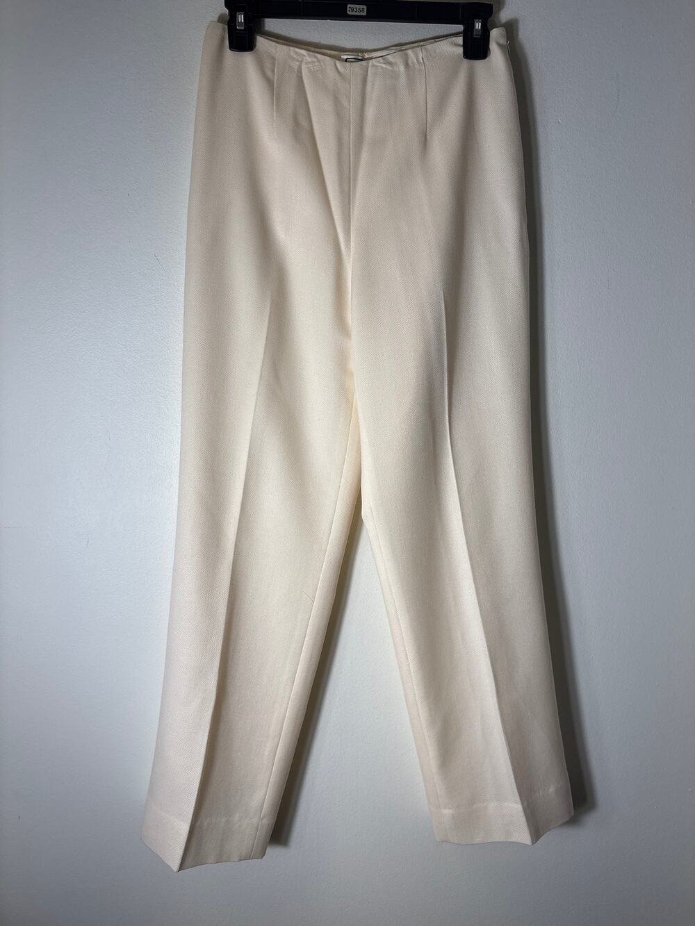 Carlisle Off White Straight Leg Dress Pants Sz 2